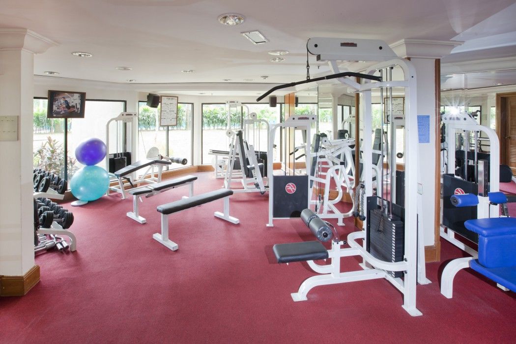 Dorsett Grand Subang Hotel Subang Jaya Kültér fotó A typical gym