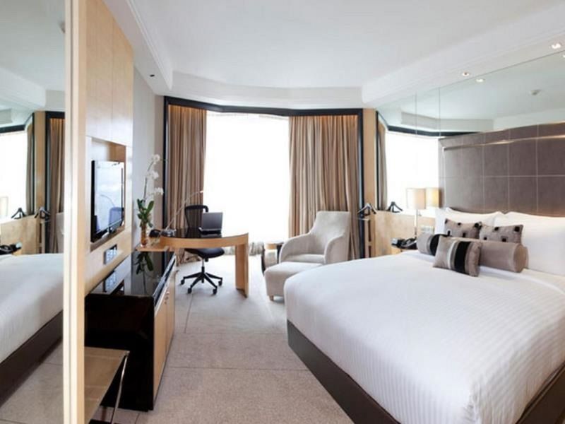 Dorsett Grand Subang Hotel Subang Jaya Kültér fotó Deluxe Room